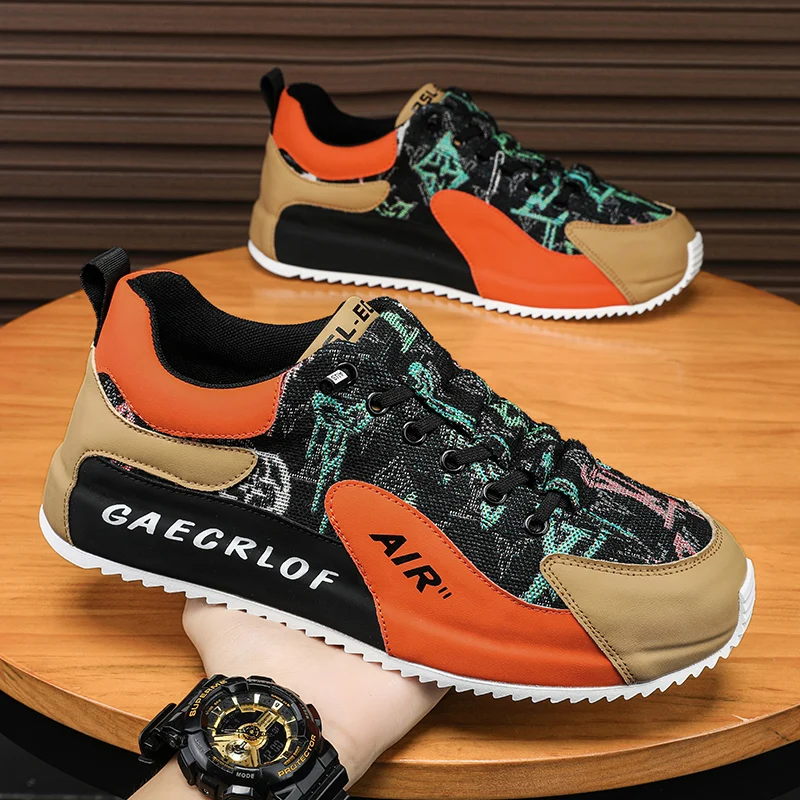 2023 New Men's Thick Sole Shoes Fashionable and Casual Ultra Fine Fiber Leather Upper with Added Inner Platform Running Shoes