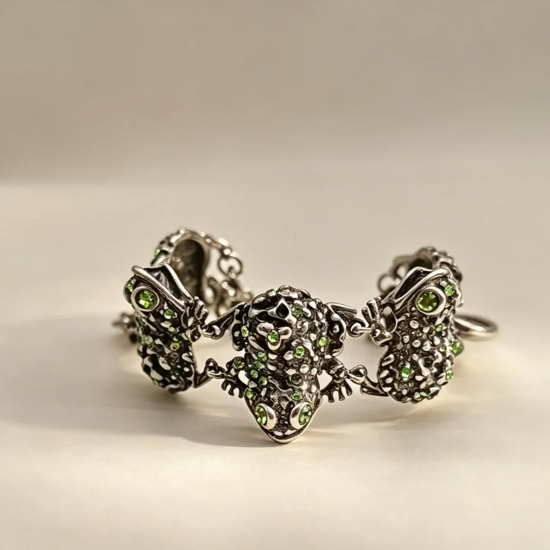 Retro Frog Set Copper Plating Retro Silver Necklace Earrings Bracelet Ring Set 0070 view 4