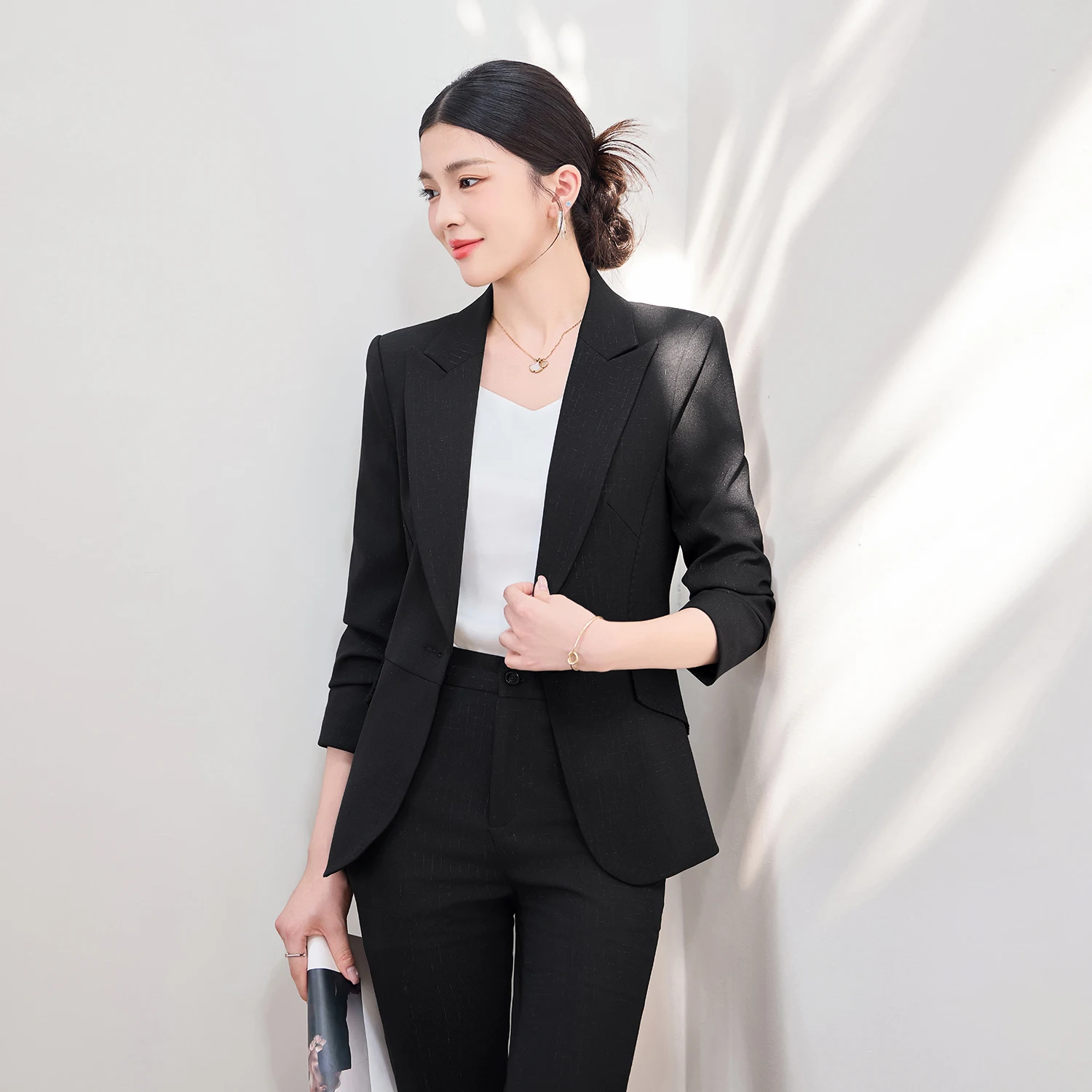 

Женский костюм NAVIU, 2 предмета, розовый, на одной пуговице, однотонный, приталенный, для деловой одежды, офиса, повседневный комплект для женщин, блейзер и брюки