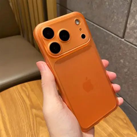 Custodia ultra sottile per PC rigida opaca di lusso per iPhone 17 16 15 14 Pro Max Plus 12 13 Cover sottile smerigliata antiurto traslucida ad aria