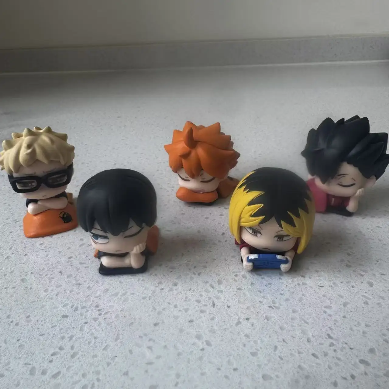 Genuine Action Figure Haikyuu Sleep Style Iwaizumi Hajime Akaashi Keiji Oikawa Tooru Kotaro Bokuto Cover The Quilt Gacha Toy