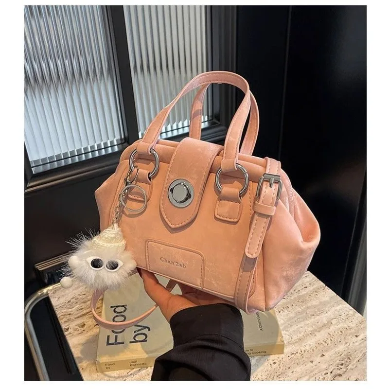 Fashion Generous Niche Design Bag New Popular Ladies Hand Doctor Purse Single Shoulder Crossbody Bag Handbags Womens Purse 2024