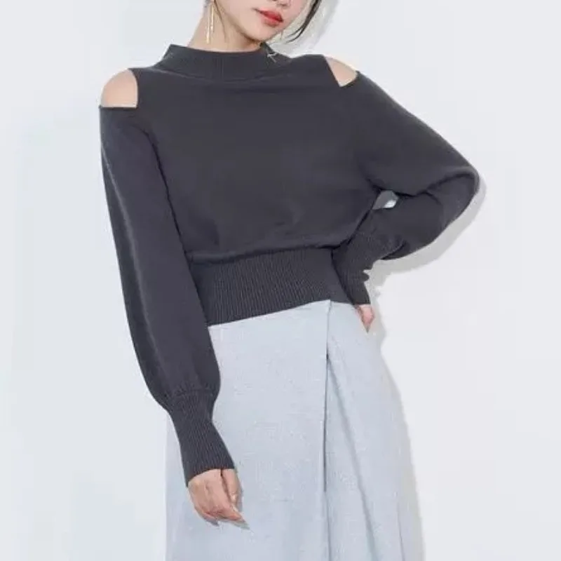 Half-high Collar Off-the-shoulder Design Long Sleeve  Niche Simple Knitted Tops All-match Sweater 2024 New Japan Style Pullovers