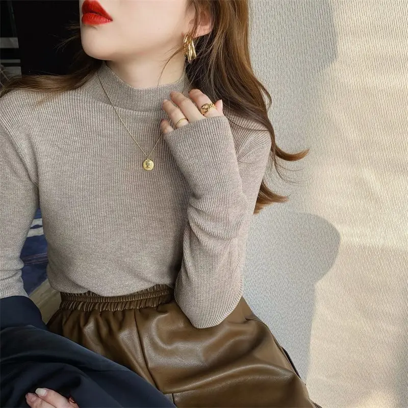 Chandails pulls femmes pull femmes tendances 2025 Punk clouté bord ourlet brut rebelle esthétique creux tricot Alternative Alt