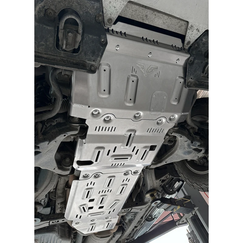 لوحة انزلاقية من سبائك Al-Mg من المصنع مباشرة مناسبة تمامًا لسيارة Land Cruiser LC200 #3