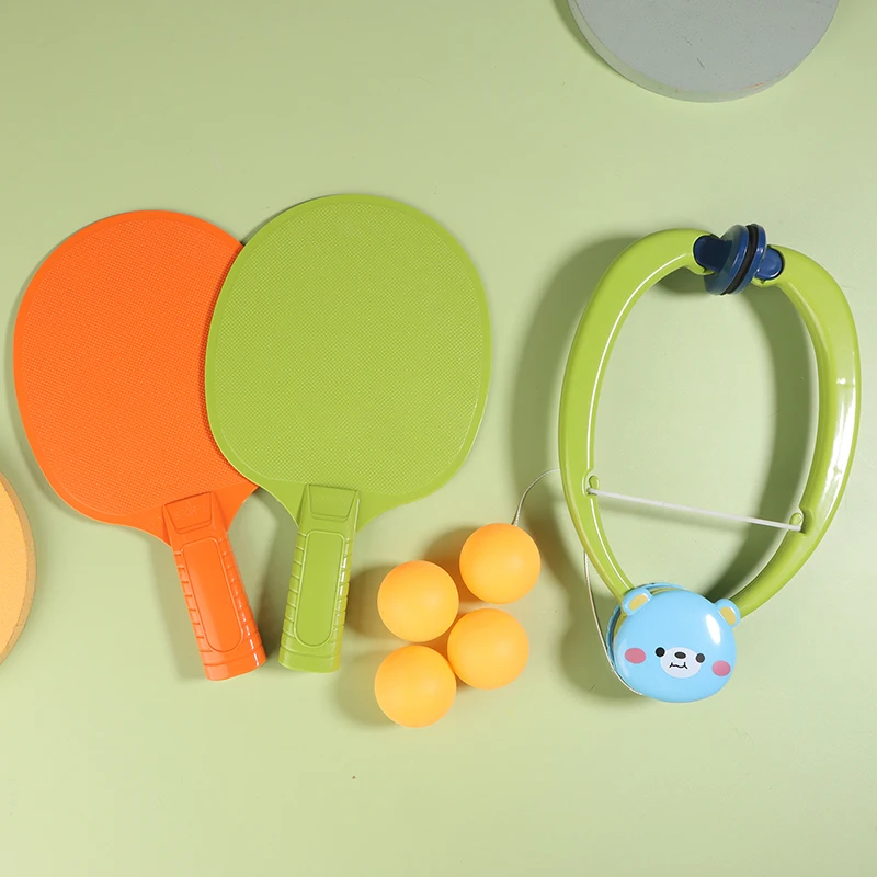 Allenatore da ping pong sospeso con racchetta e 3 palline Mini palla da ping pong Gioco interattivo genitore-figlio Giocattolo sportivo per bambini