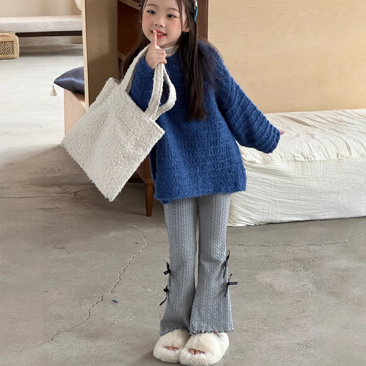 

Girls Sweater Autumn and Winter New Hooded Soft and Comfortable Korean Casual Lazy Style Pullover Knitted Sweater