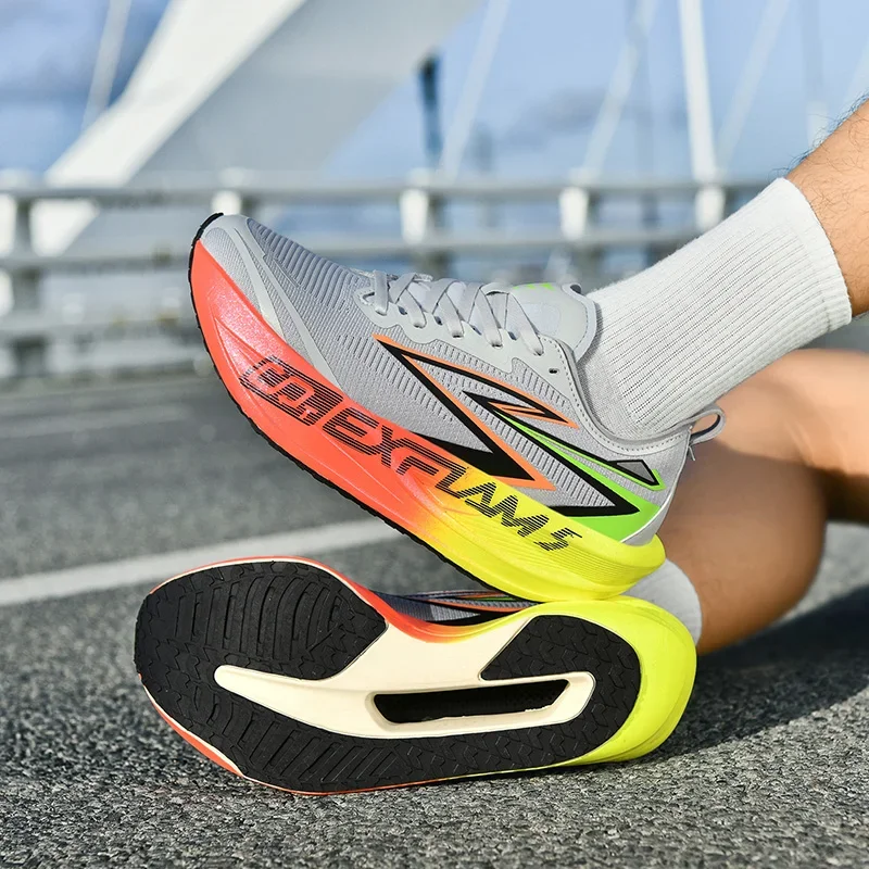 2026 NEW Men Sports Running Shoes Off Marathon Breathable Light Comfortable Women Athletic Sneakers Jogging Tenis Air Cushion