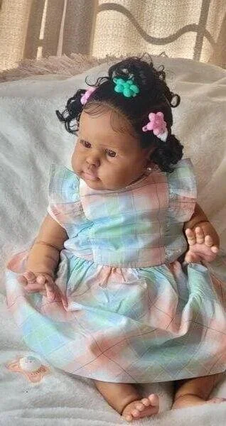 DLS Personalizzato Fornitura limitata 22 pollici Reborn Baby Ellie Pelle scura Bambino africano con abito diverso Bambola già finita