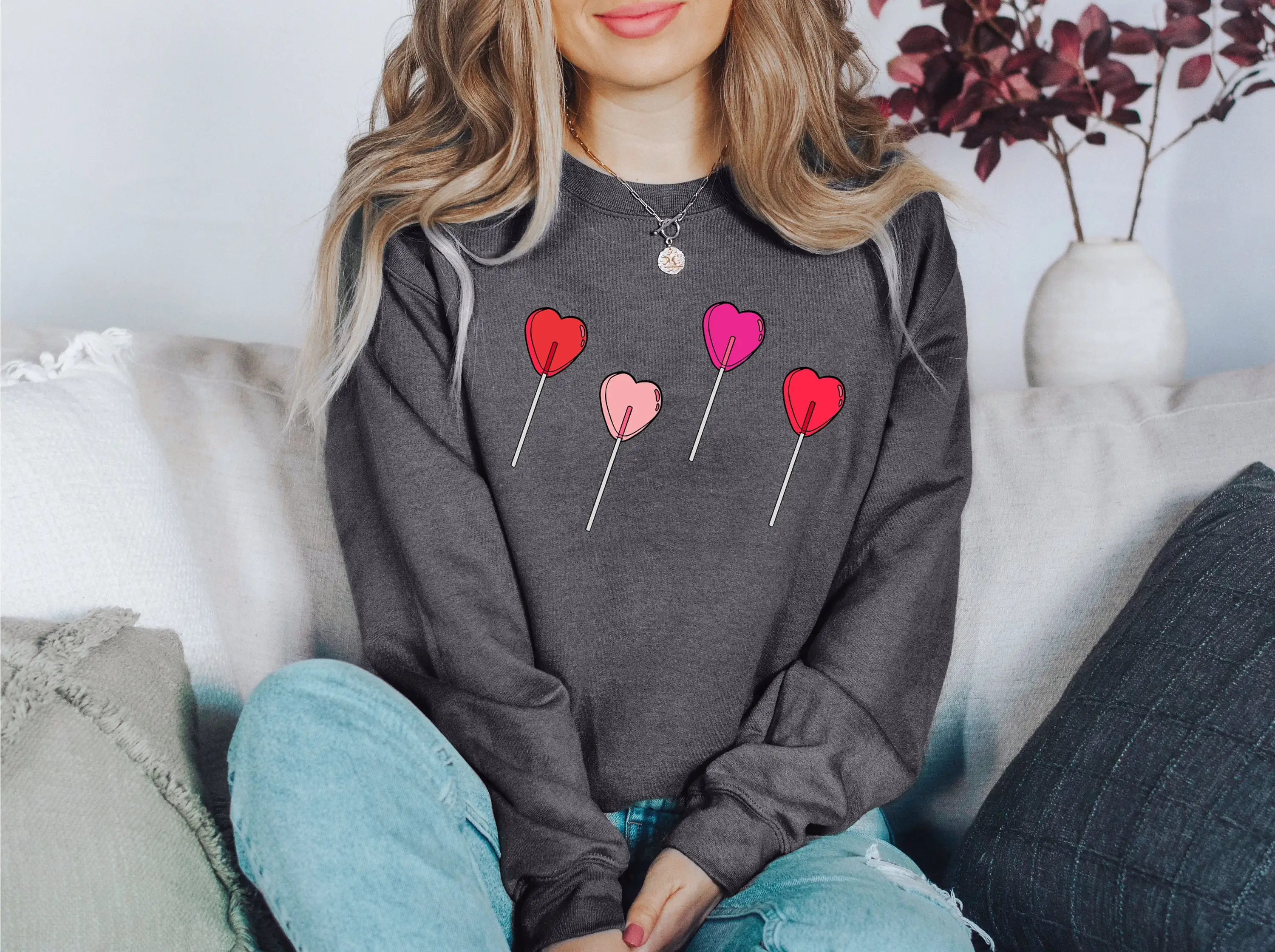 Cute Lollipop Valentines Design Women Sweatshirt 2024 Valentine's Day Essential Love Confession Shirt Campus Art Style Girl Tops