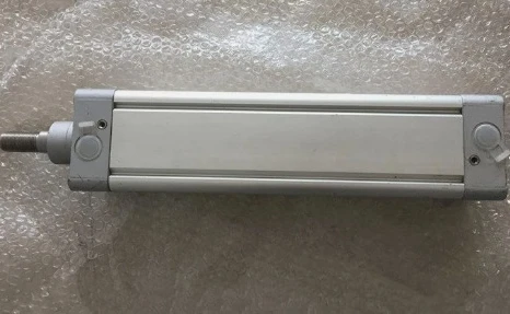 

Совершенно новые цилиндры DNC-80-250-PPV-A. Экспресс-доставка.