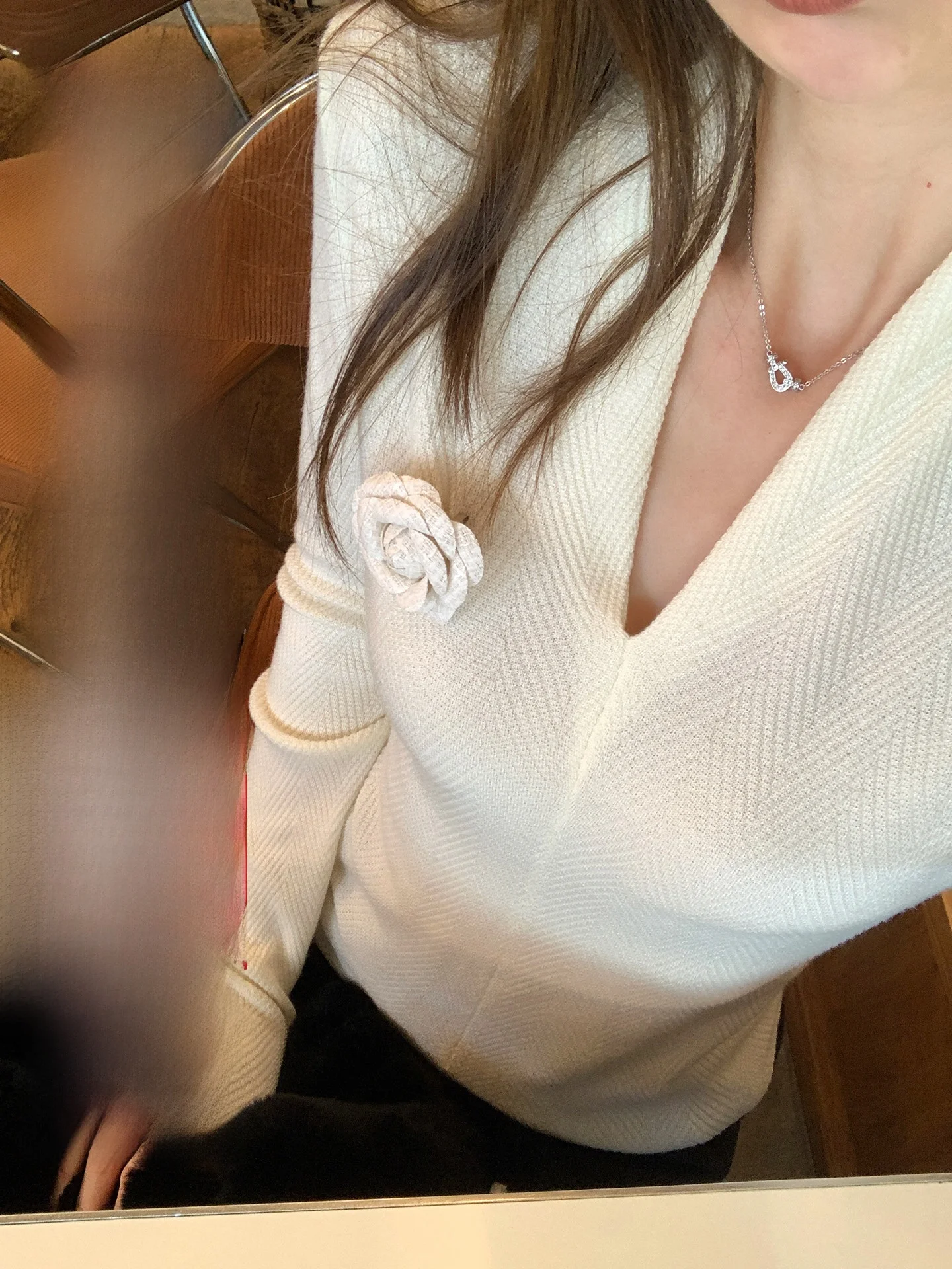 

Синий вязаный топ с V-образным вырезом и длинными рукавами, модный, омолаживающий, базовый слой, с узором, зимняя коллекция для девочек