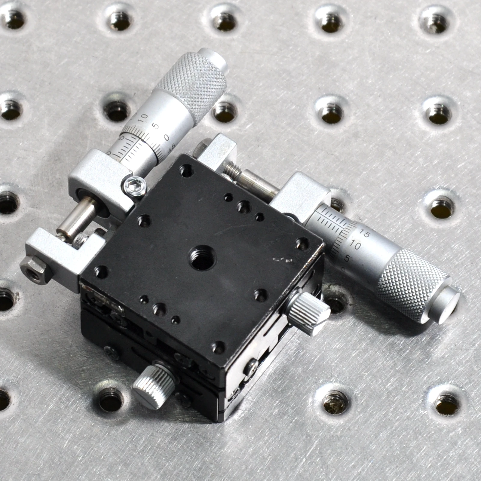 TSDS-402S Manual XY Platform TSD Guide Rail Optical Positioning Platform Iron 40*40mm