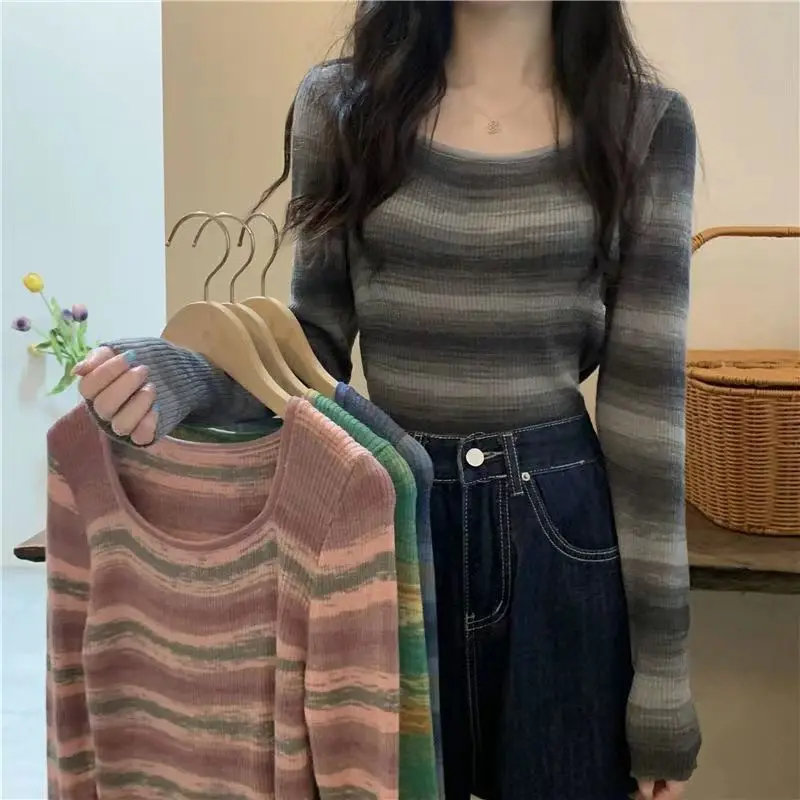 Women\'s Striped Sweater Autumn New O-Neck Long Sleeve Short Slim Knitted Pullover Sweaters Korean Style Vintage Knitting Tops