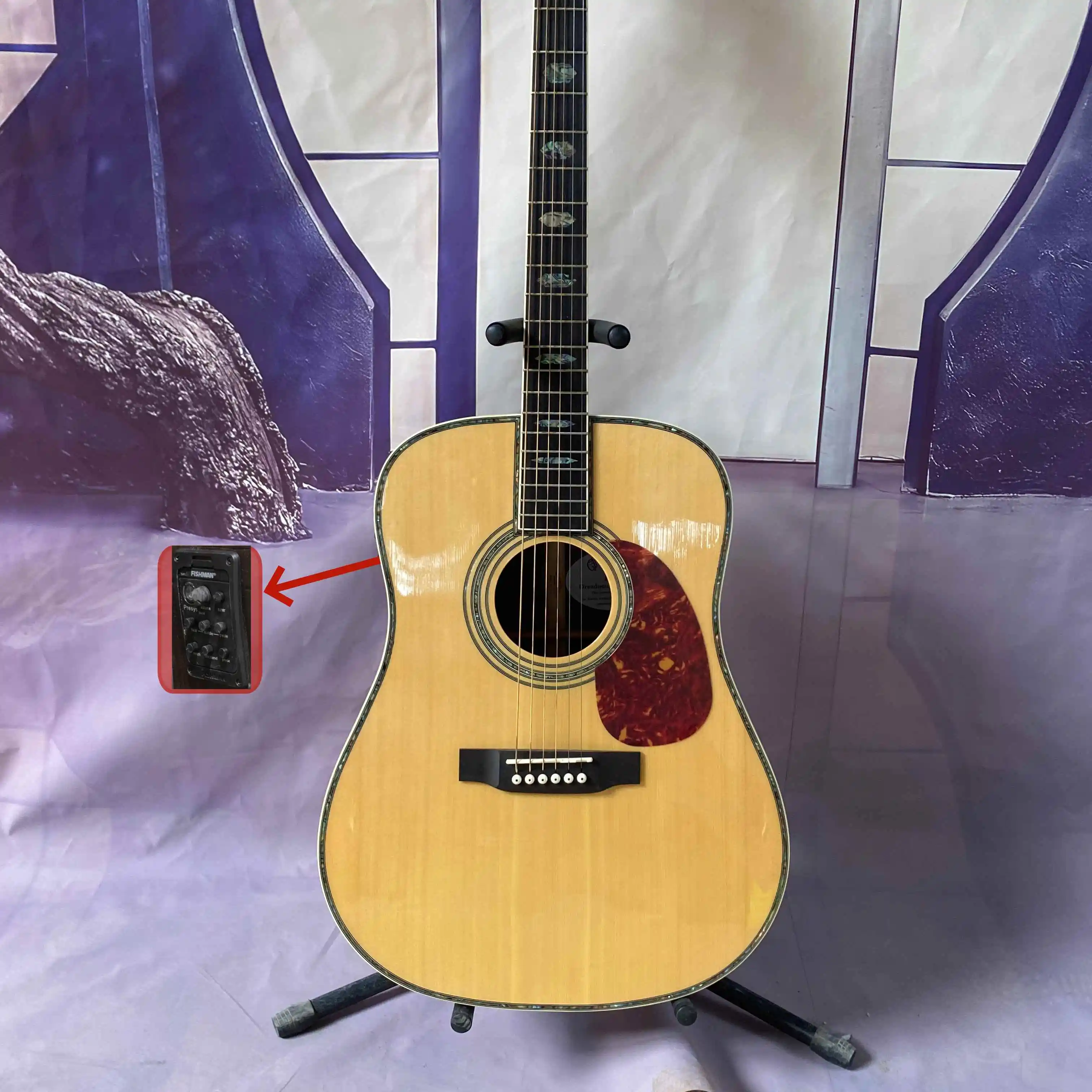 

Handmade Natural Wood Color D Series Guitar Bone Nut with EQ Acoustic Quality Assurance Suitable for Studio Recording