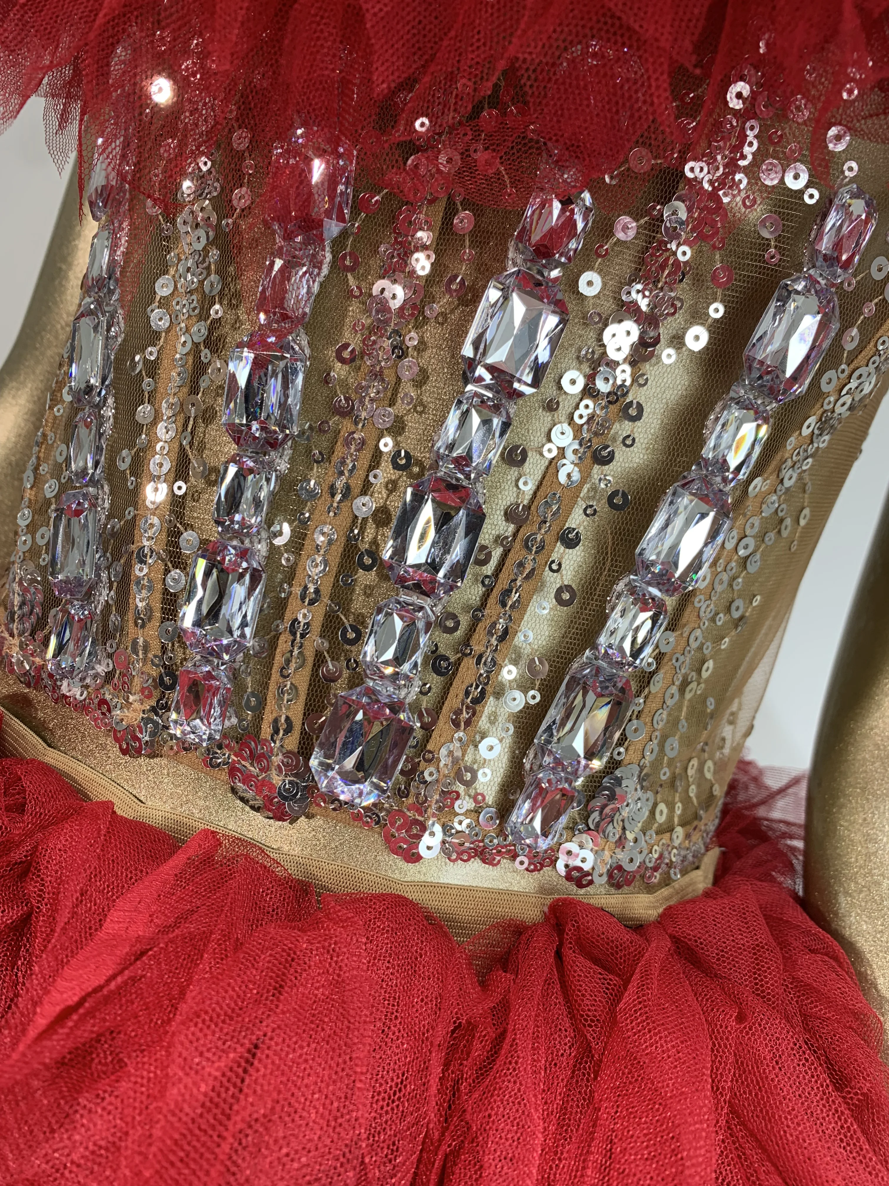 Women Sexy Backless Strap Mesh Fluffy Skirt Water Diamond Sequins Stage Performance Costume Birthday Party Shooting Dress