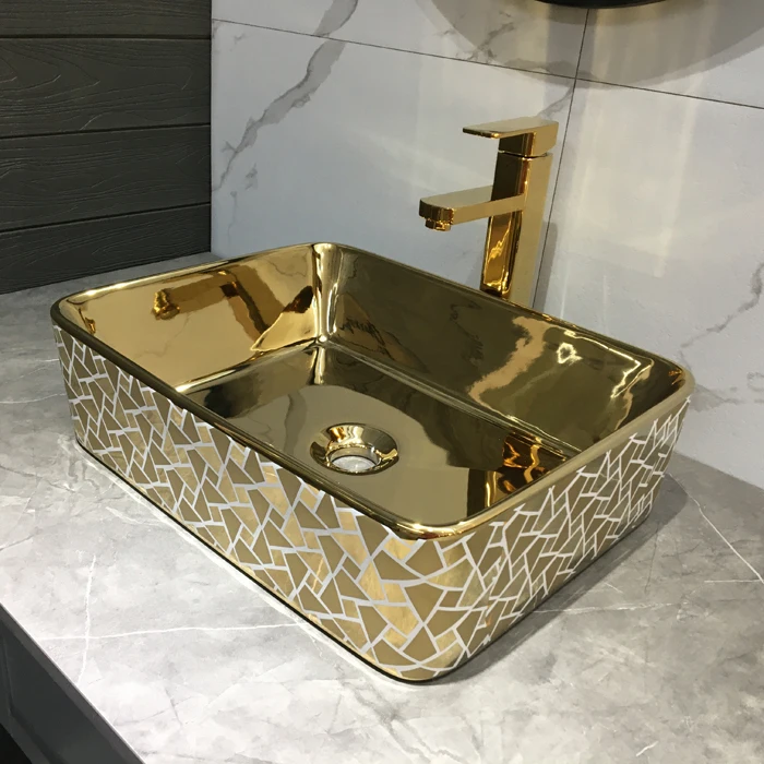 New design luxury toilet toilet set sink bathroom gold washbasin vanity with gold faucet