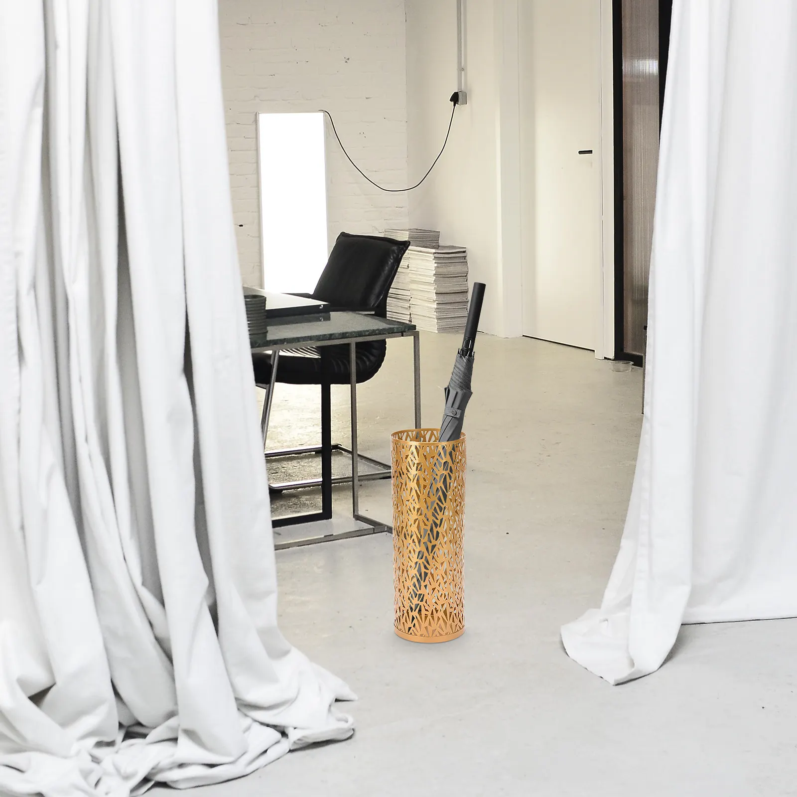 

Круглая металлическая подставка для зонтов для прихожей, стильная, с ажурным узором, высокая вместимость для хранения зонтов и других вещей