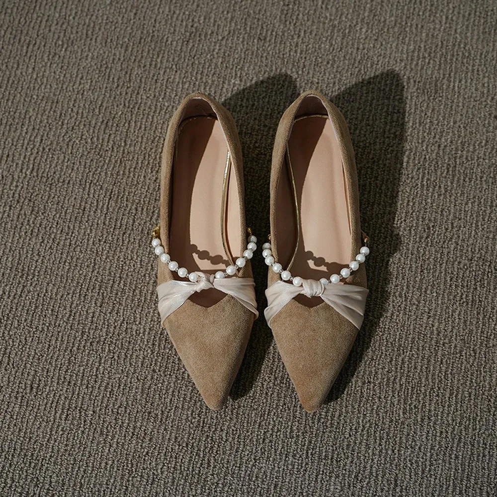 2025 جديد الربيع والخريف المرأة حذاء مسطح نمط وأشار تصميم الوظيفي والحفلات ارتداء السيدات أحذية قارب عادية