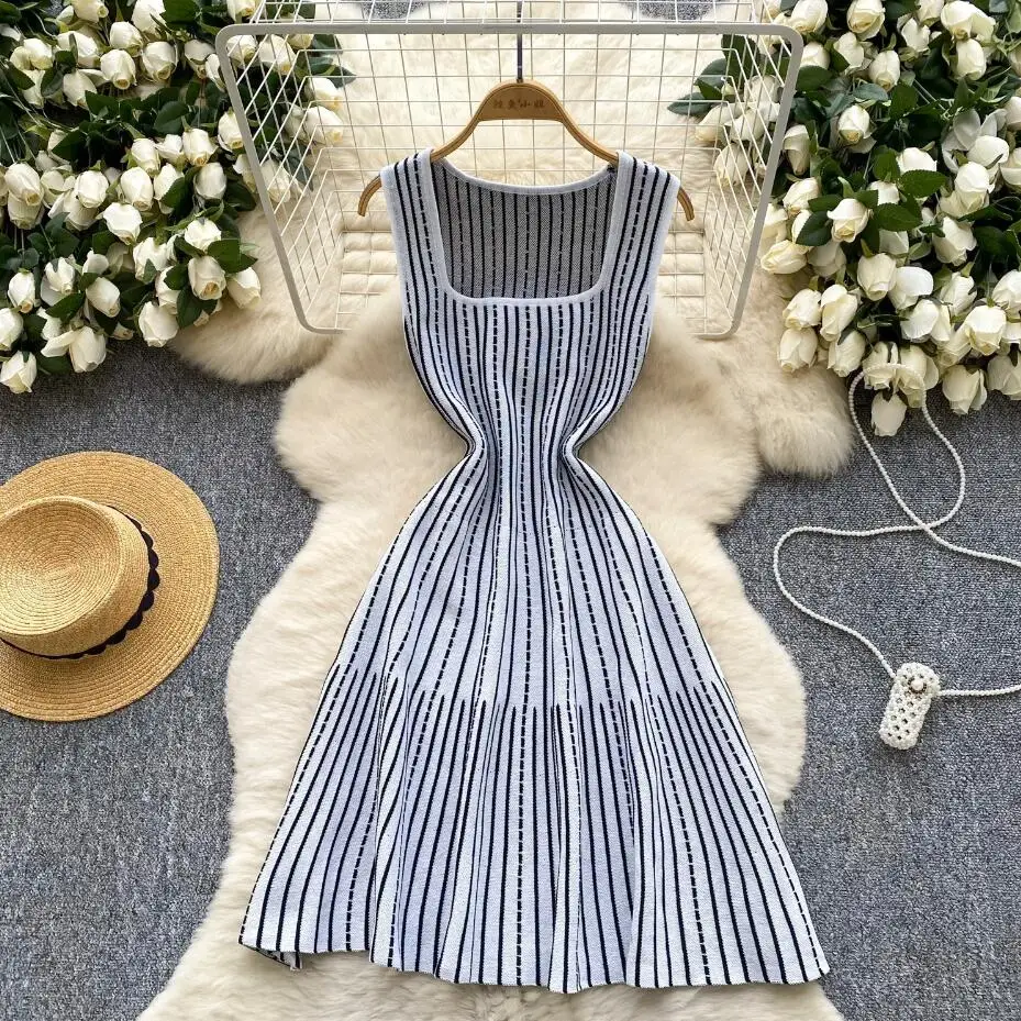 INS damska dopasowana letnia sukienka midi w paski z dzianiny, codzienna sukienka na imprezę w kształcie litery A, sukienka na ramiączkach, elegancka sukienka na imprezę z kwadratowym dekoltem, vestido de festa 2025