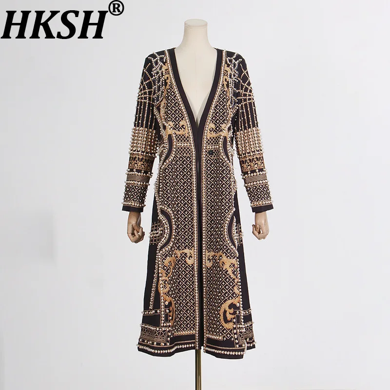 

HKSH Autumn Winter New Women Niche Design Fashion Elegant Trench Coats Trendy Printed V-Neck Hidden Buttons Beaded Jacket HK8290