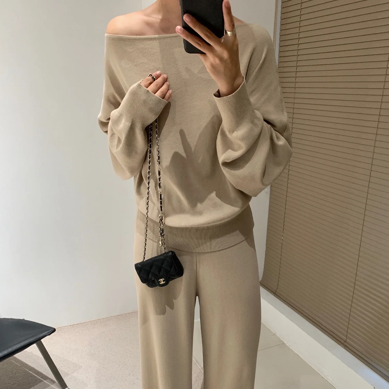 سلسلة شاي الربيع بكتف واحد ممتلئ الجسم وخفيف الوزن محبوك بنطال ذو قصة أرجل واسعة احترافي مكون من قطعتين أزياء نسائية #2