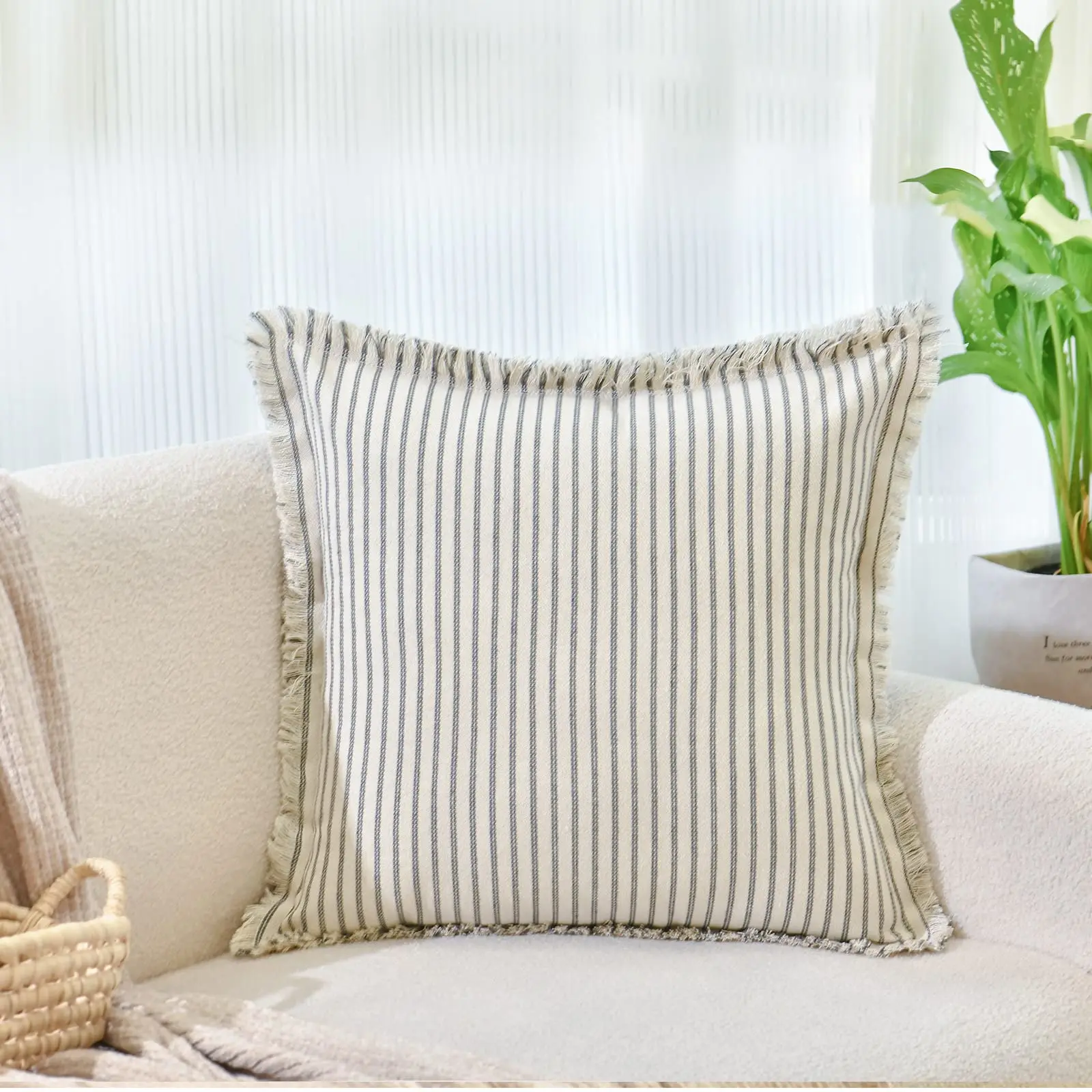 Throw Pillow Covers Set of 2 Striped Pillow Covers with Fringe Chic Cotton Decorative Pillows Square Cushion Covers for Couch