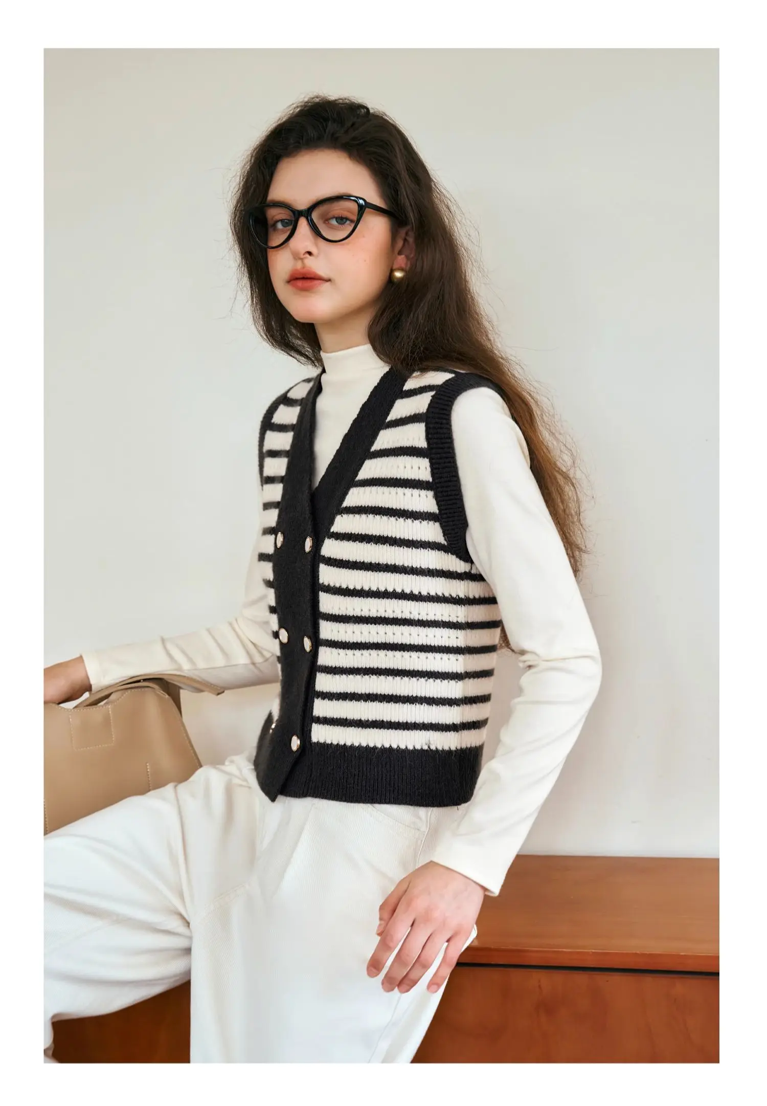 OLrain Women T-shirt and Sweater Vest 2 Piece Knit Sets Long Sleeve T-shirt Striped Knit Vest 2025 Autumn Retro Tops N56QE93815