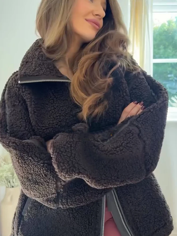 

Осень-зима 202, цельная меховая куртка из овечьей шерсти, женская куртка на молнии, женское плюшевое теплое пальто контрастного цвета, модная женская верхняя одежда