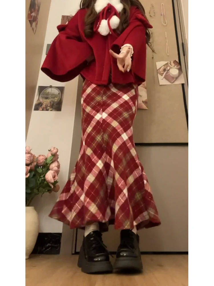 

Красный новогодний комплект: пальто и юбка, женская зимняя модная верхняя одежда, длинный костюм-двойка с эффектом «рыбий хвост», праздничный наряд