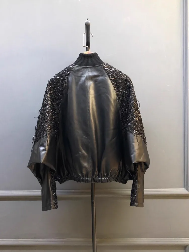 الشارع عارضة المرأة سترة جلدية حقيقية Batwing كم الترتر شرابة الأزياء المرقعة فضفاضة تناسب ملابس خارجية معطف جلد الغنم