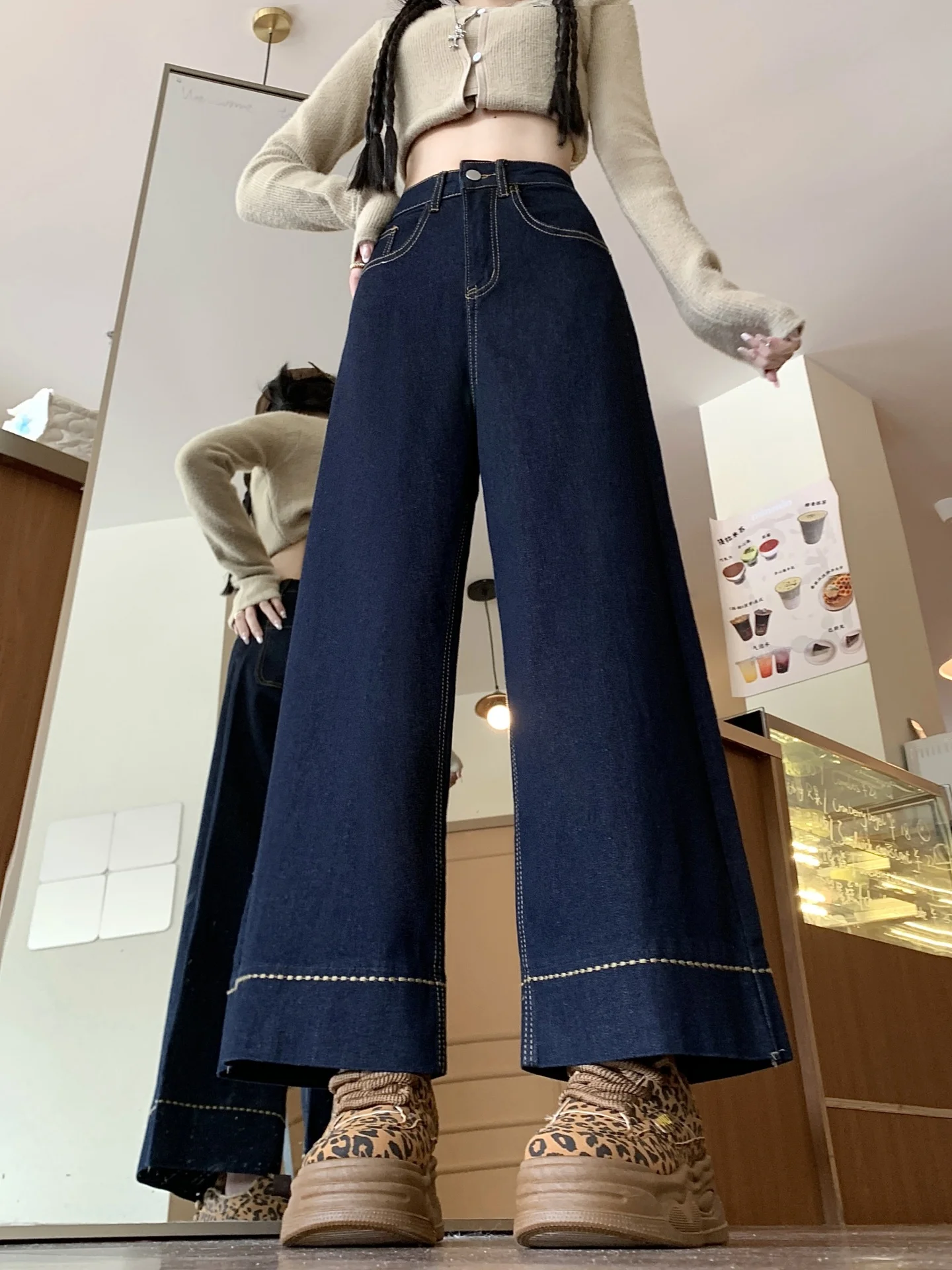 

American Retro plus Size Denim Jeans Women Loose Wide Leg Pants High Waist Casual Wear Comfortable Fit Straight Nine Crop