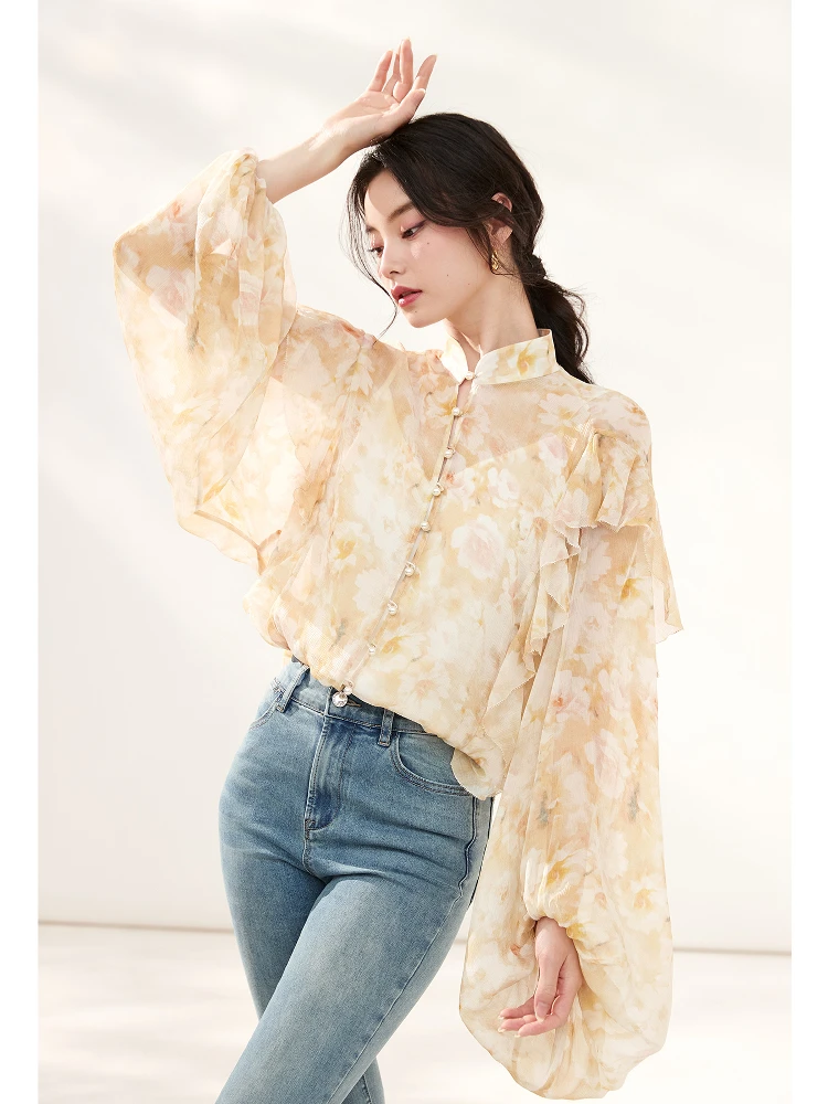 

Элегантная женская шелковая блузка с уникальным принтом, модный топ во французском стиле, свободный крой, длинный рукав, на пуговицах