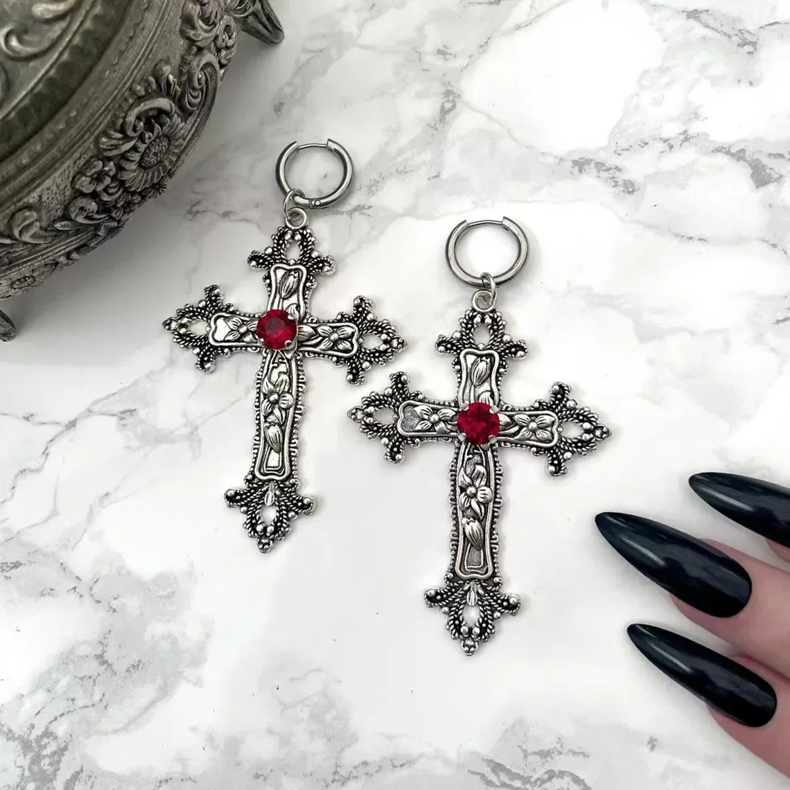 

2pcs Gothic Large Silver Colour Tone Jewel Cross Earrings with Black Punk Hallowmas Jewellery Gorgeous Wedding Statement Women