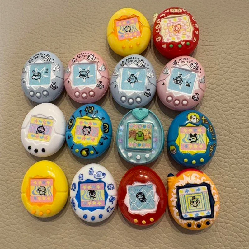 بانداي V4 تماغوتشي لعبة الحيوانات الأليفة الإلكترونية الجديدة الأصلية التصميم الدائري كبسولة لعبة هدية الزخرفية للأطفال #5