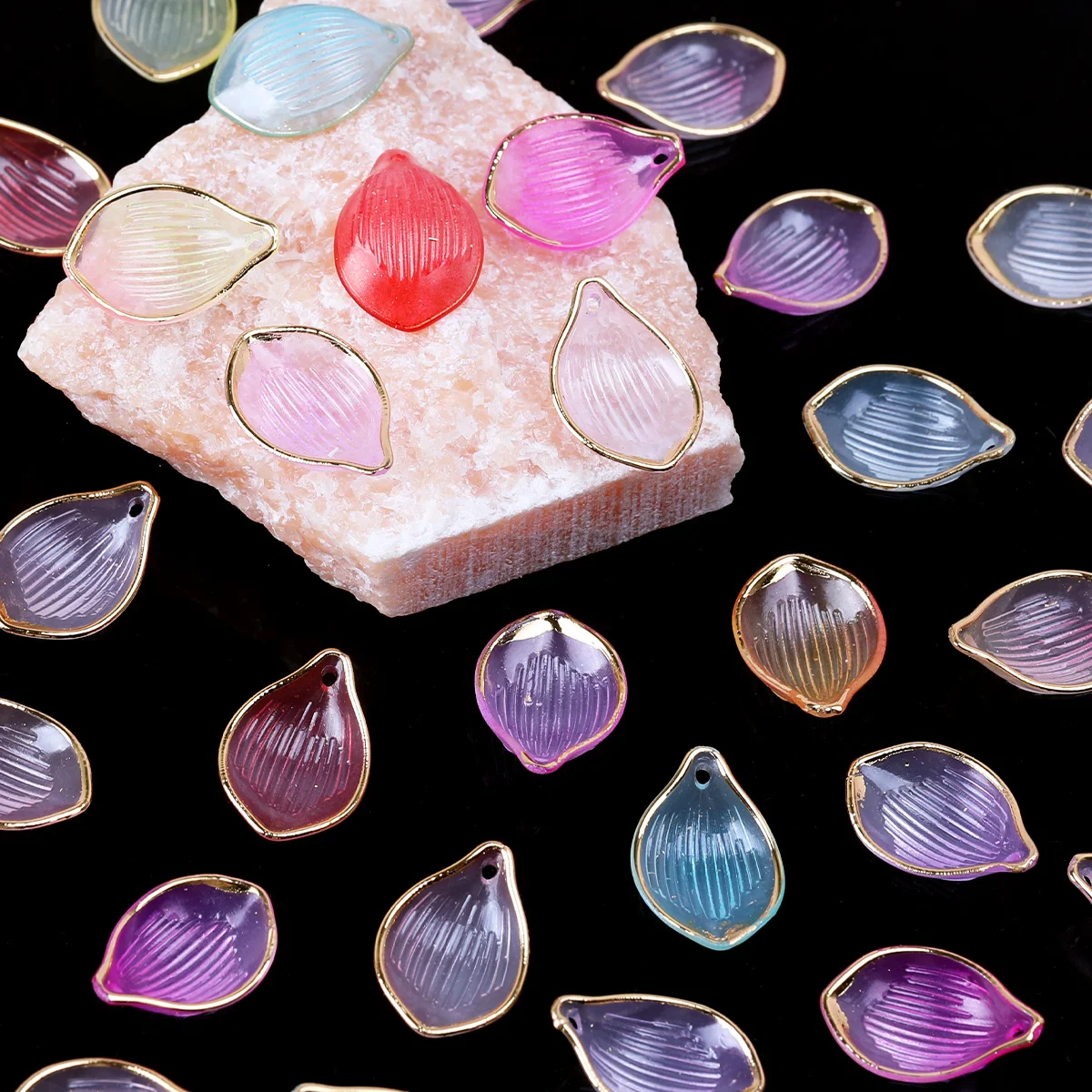 50g/150g Random Color Gold‑Edged Leaf Acrylic Beads 15*22mm Loose Beads For DIY Bracelet Necklace Hair Accessories Craft Making