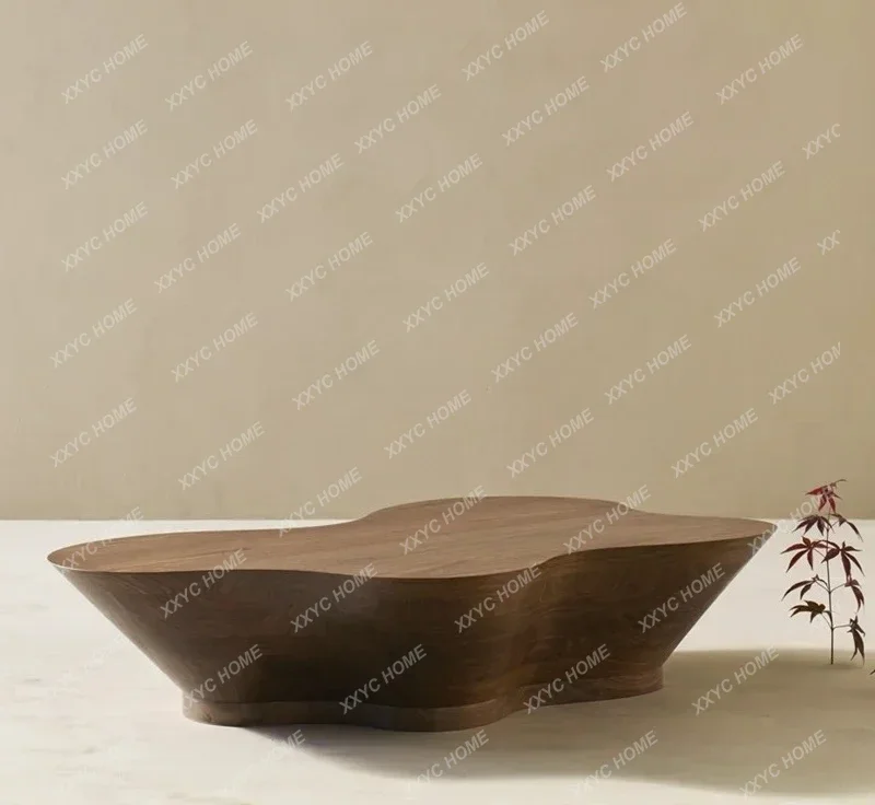 A  Retro solid wood coffee table art medieval coffee table creative personality Italian coffee table Nordic