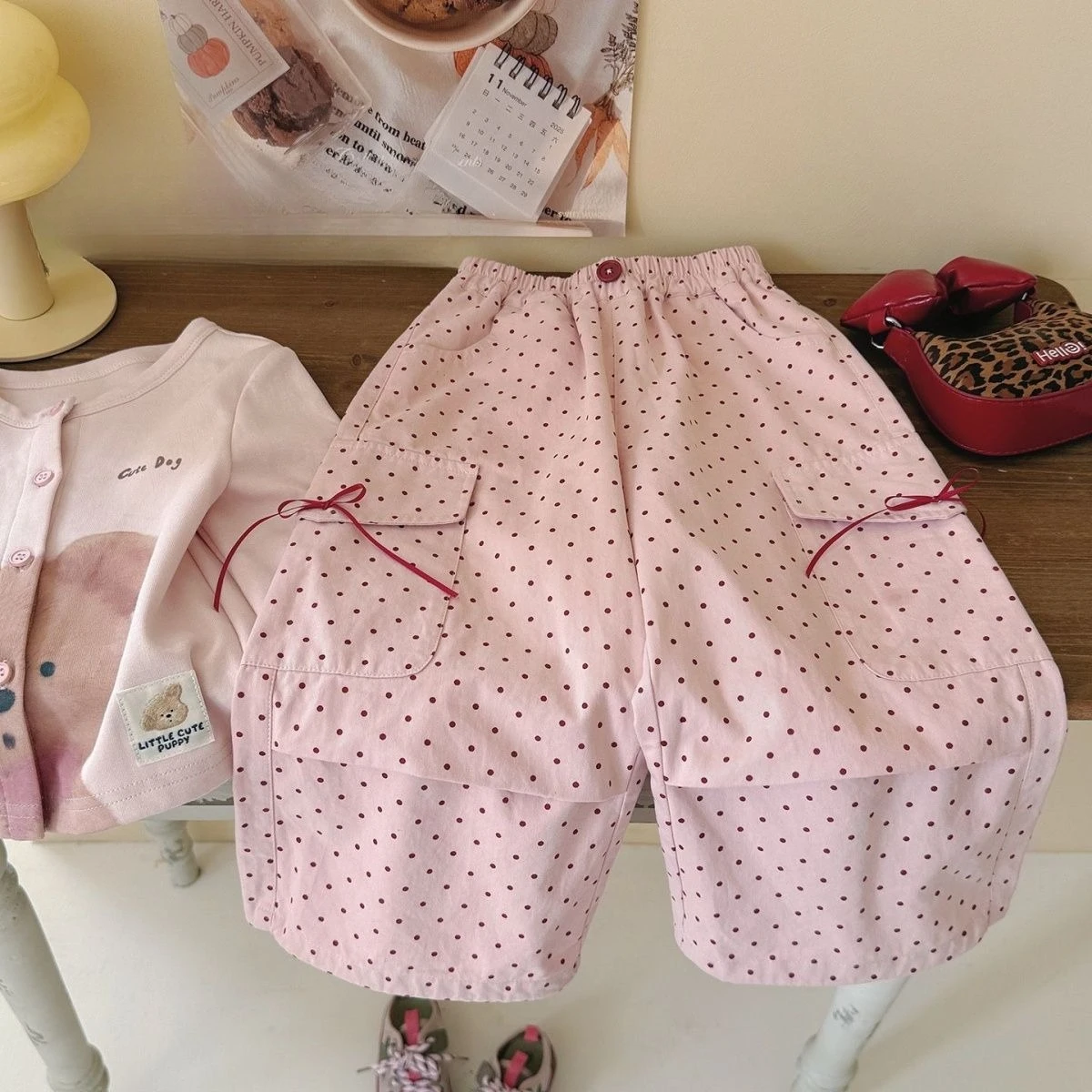 Girls 2026 Fall New Cargo Pants Kids Korean Pink Polka Dot Bow Knot Super Cute Casual Wide Leg Pants