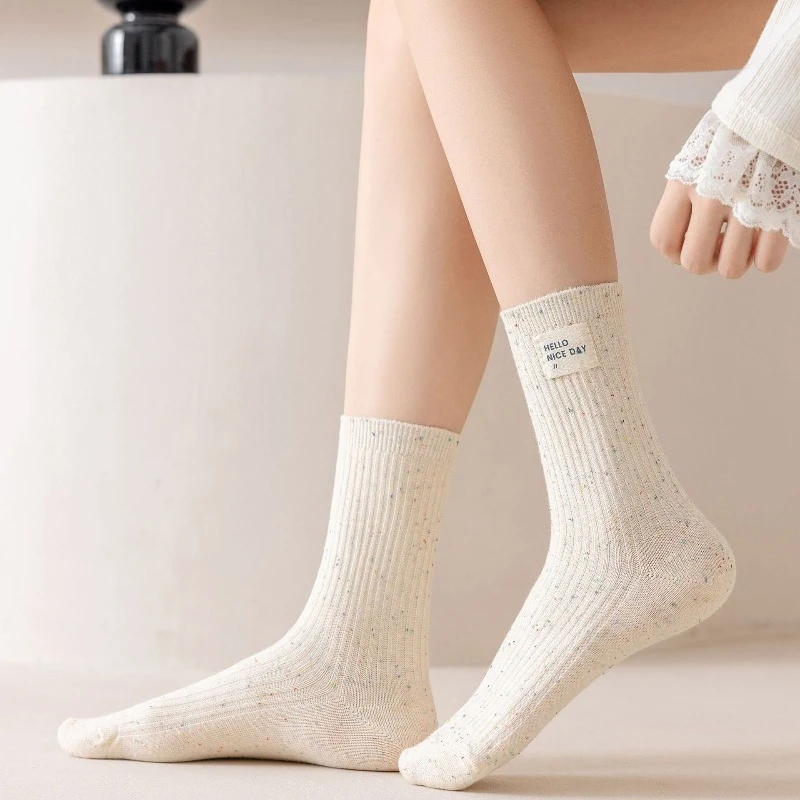 4 pares de calcetines a media pantorrilla de Color sólido para mujer, calcetines acogedores para otoño e invierno para niñas, calcetines tobilleros de punto informales Funky a la moda, medias 2025