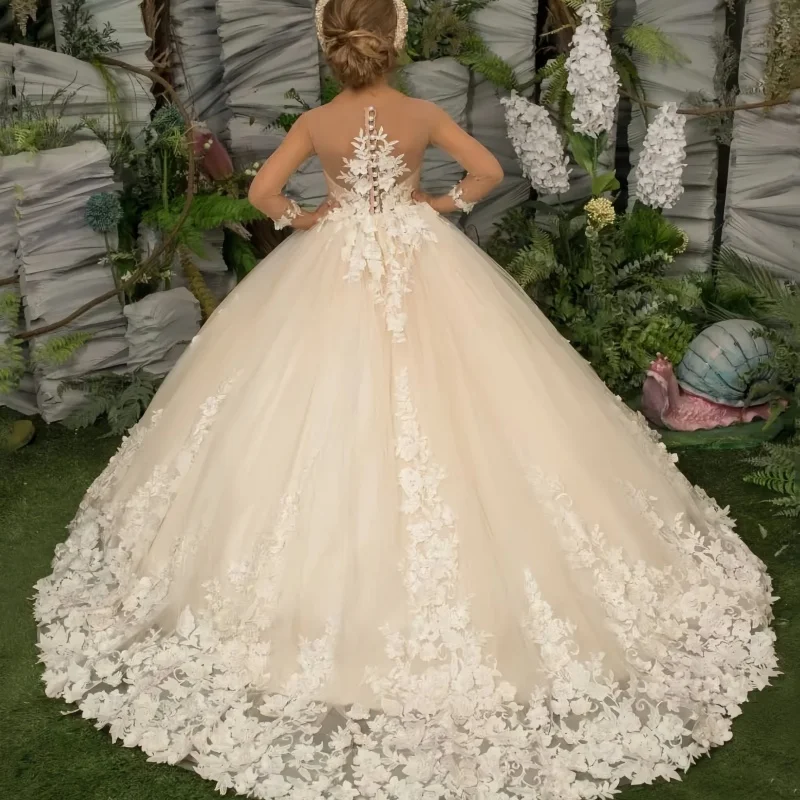 Champagne colored puffy dress with lace big tail flower girl dress, birthday party performance, princess dress