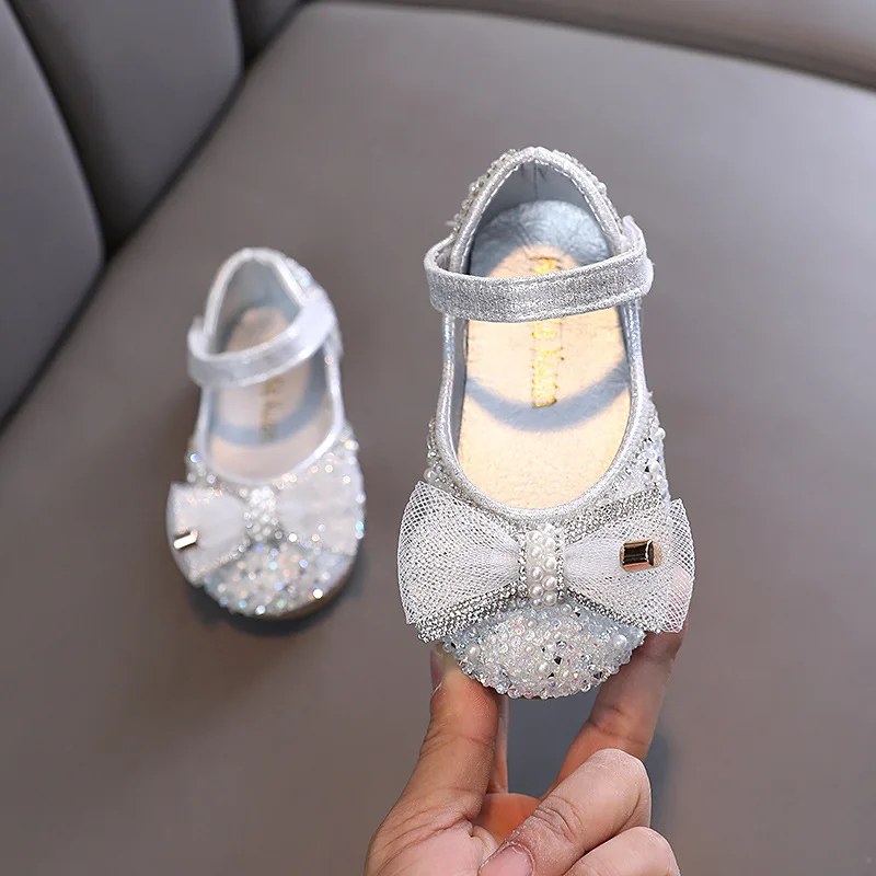 

AINYFU Girls Color Sequins Leather Shoes Children's Rhinestone Princess Shoes Baby Kids Bowtie Soft Bottom Dancing Flats Shoes