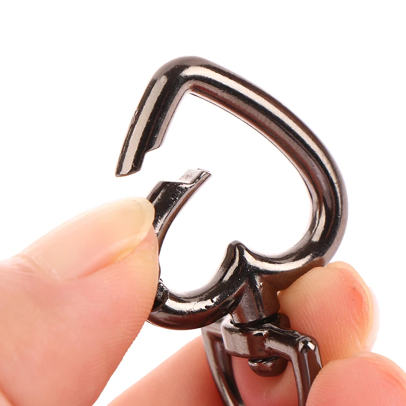 5PCS Zinc Alloy Peach Heart Shape Metal Spring Clasp Carabiner Key Ring Connectors For Keychain Snap Clasp Jewelry Material New