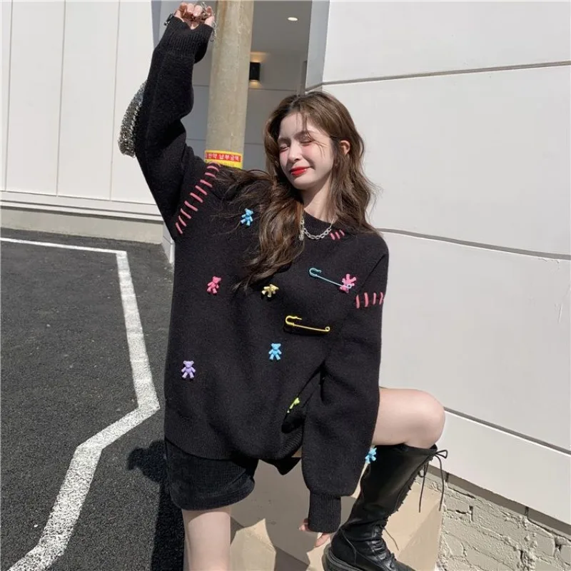 Women Autumn Winter Korean Fashion Loose Cartoon O-neck Long Sleeve Knitwear Women Clothes Sweet All-match Trend Knitting Tops