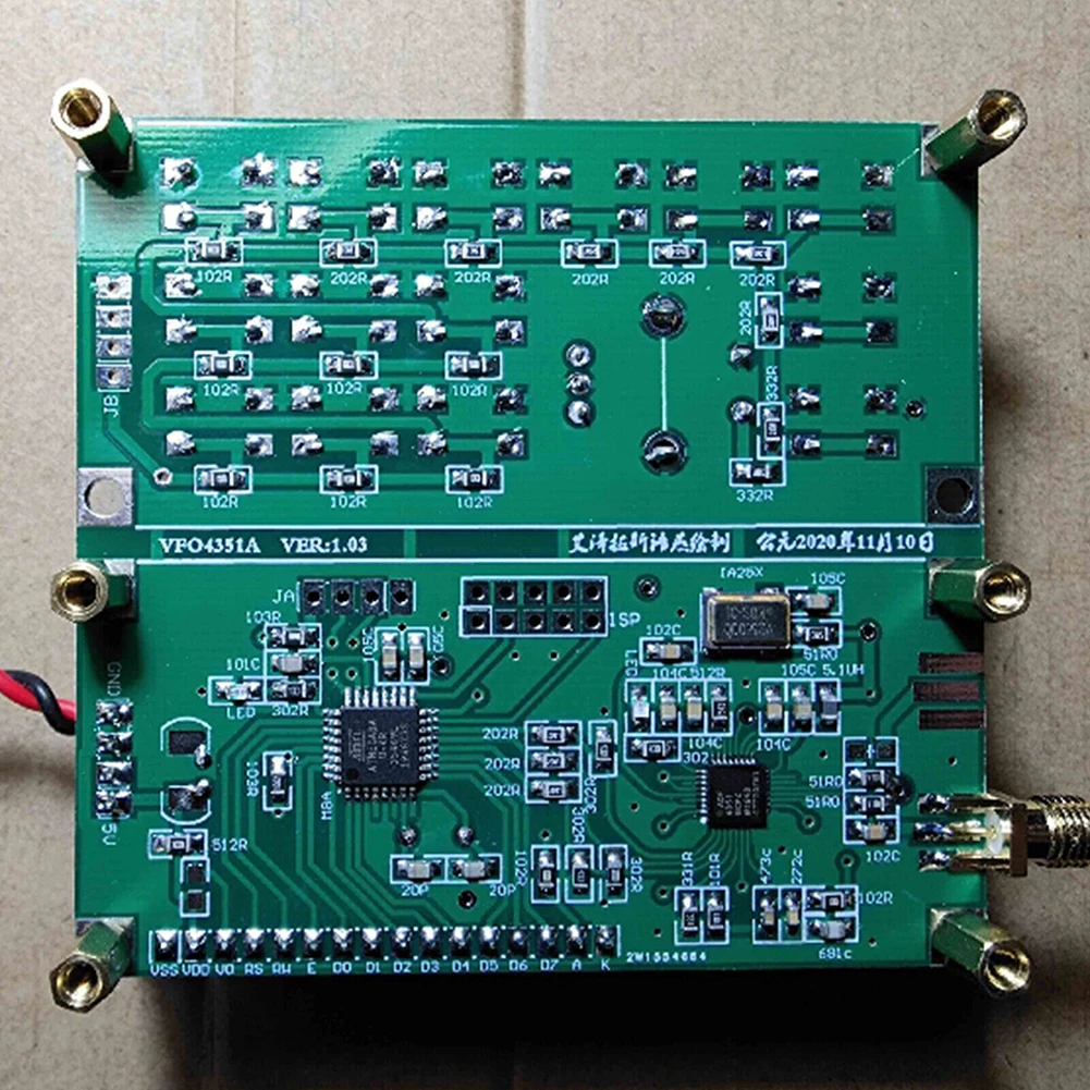 Imagem -06 - Frequency Generator Board Display Led Parte do Sinal 35mhz4000mhz Adf4351 35mhz-4000mhz rf