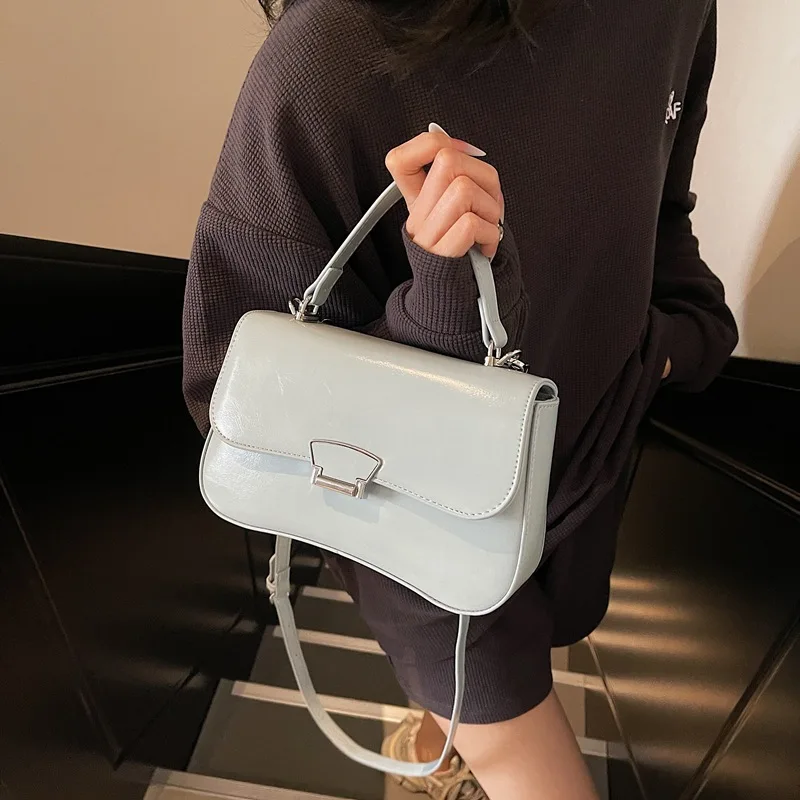 

2025 Women‘s Minimalist Luxury Shoulder Bag, Genuine Leather Multi-way Crossbody Tote, Niche Design Large Capacity Purse