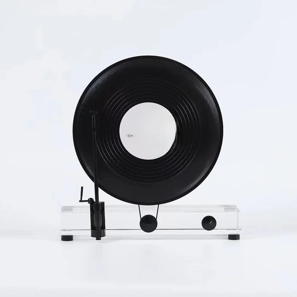 Modern retro vinyl crystal record player, crystal ornament, hotel clubhouse model room study jewelry powder crystal