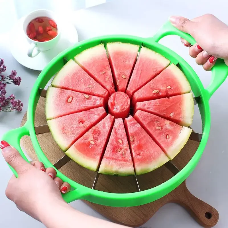 

Large Watermelon Slicer Cutter Stainless Steel Fruit Splitting Tool Portable 12-Slice Equal Fruit Slicing Machine