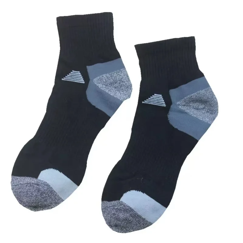 5Pairs رجل منتصف طاقم الجوارب الرياضية بالجملة المضادة للانزلاق الرطوبة فتل الجوارب القطنية الرياضية