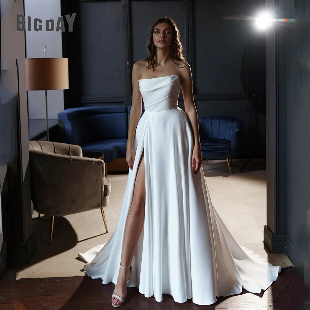 

Elegant A-Line Wedding Dresses Women 2025 Strapless Open Back Pleat Side Slit Satin Bridal Gown Vestidos De Noiva Customized