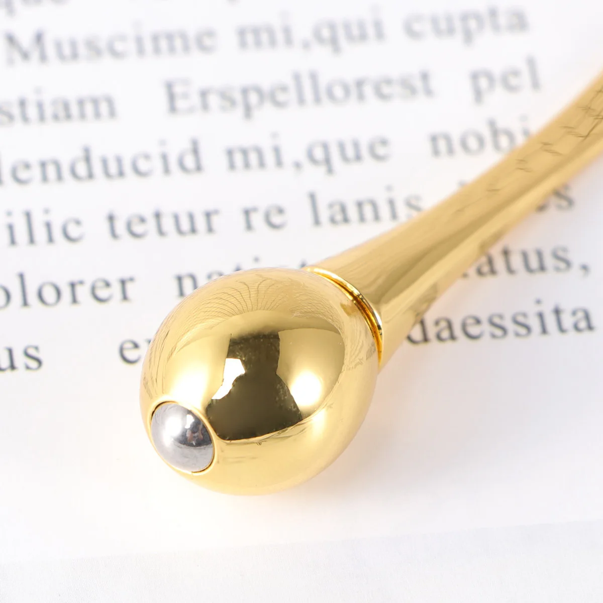 Crema para ojos dorada, aleación de Zinc, Mini herramienta portátil de masaje para el cuidado de la piel de la cara y los ojos para absorción y circulación
